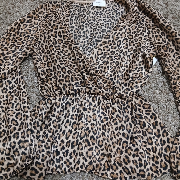 Tops - Cute Ladies Blouse